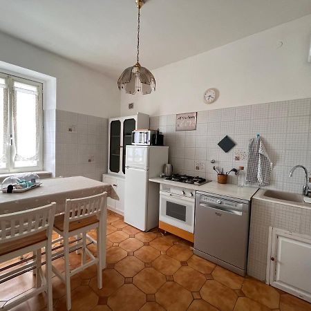 45°-13° Nord Est Apartment Triest Exterior foto