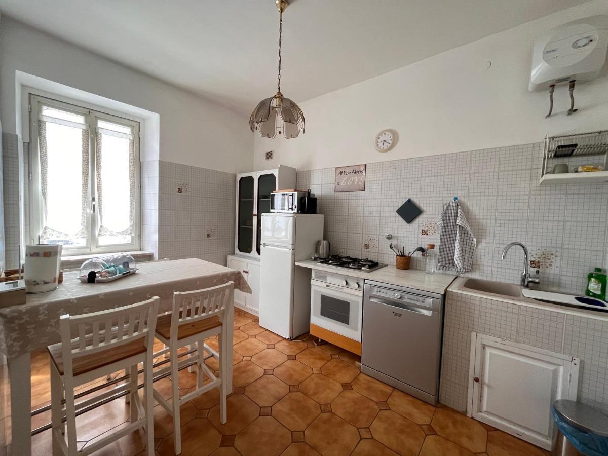 45°-13° Nord Est Apartment Triest Exterior foto